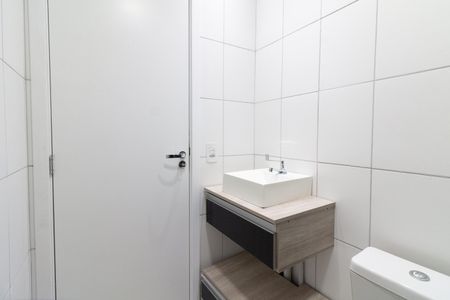 Apartamento para alugar com 50m², 2 quartos e 1 vaga Apartamento para alugar com 50m², 2 quartos e 1 vagaBanheiro