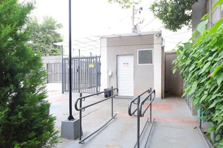 Apartamento para alugar com 43m², 2 quartos e sem vagaÁrea comum - Portaria