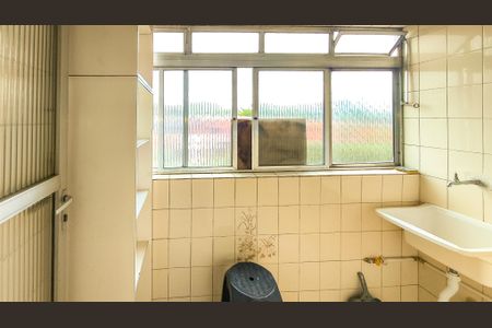 Apartamento para alugar com 107m², 3 quartos e 1 vagaÁrea de Serviço