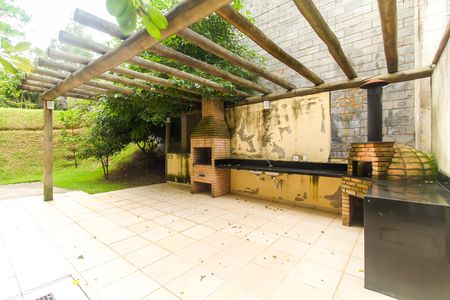 Apartamento para alugar com 49m², 2 quartos e 1 vaga Apartamento para alugar com 49m², 2 quartos e 1 vagaÁrea comum - Churrasqueira