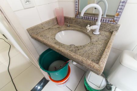 Apartamento para alugar com 49m², 2 quartos e 1 vaga Apartamento para alugar com 49m², 2 quartos e 1 vagaBanheiro