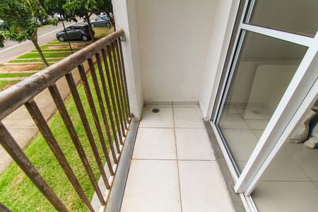 Apartamento para alugar com 49m², 2 quartos e 1 vaga Apartamento para alugar com 49m², 2 quartos e 1 vagaVaranda
