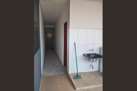 Kitnet/Studio para alugar com 1 quarto, 30m² em Jardim São José, Suzano