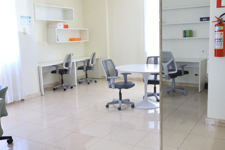 Apartamento para alugar com 143m², 3 quartos e 4 vagas