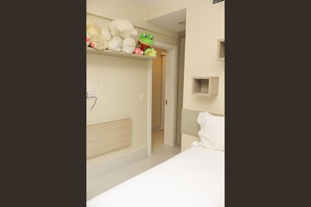 Apartamento para alugar com 143m², 3 quartos e 4 vagas