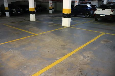 Apartamento para alugar com 143m², 3 quartos e 4 vagas