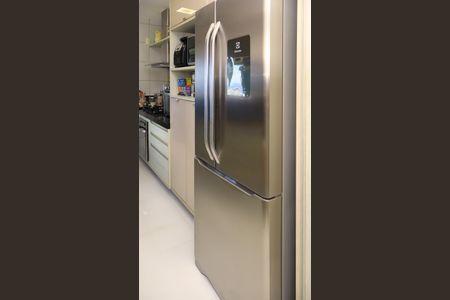 Apartamento para alugar com 143m², 3 quartos e 4 vagas