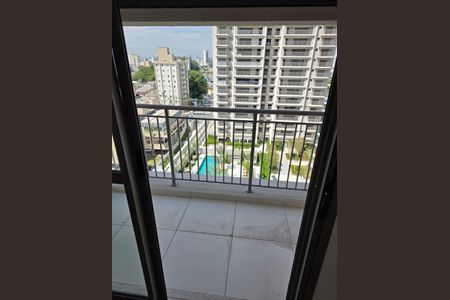 Apartamento à venda com 129m², 3 quartos e 1 vaga Apartamento à venda com 129m², 3 quartos e 1 vagaVaranda