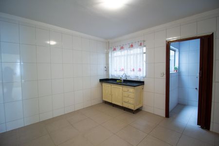 Apartamento para alugar com 71m², 2 quartos e 1 vagaCozinha