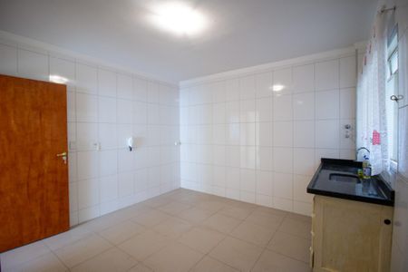 Apartamento para alugar com 71m², 2 quartos e 1 vagaCozinha