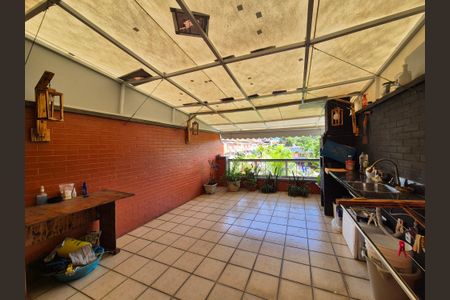 Casa de condomínio para alugar com 145m², 3 quartos e 2 vagasTerraço 