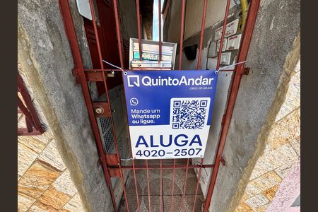 Casa para alugar com 32m², 1 quarto e sem vaga Casa para alugar com 32m², 1 quarto e sem vagaFachada
