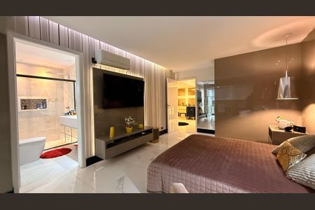 Apartamento para alugar com 183m², 3 quartos e 2 vagas Apartamento para alugar com 183m², 3 quartos e 2 vagasQuarto 01 - Suite
