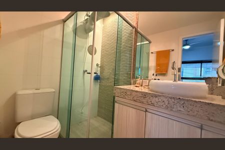 Apartamento para alugar com 183m², 3 quartos e 2 vagas Apartamento para alugar com 183m², 3 quartos e 2 vagasQuarto 03 - Wc Suite