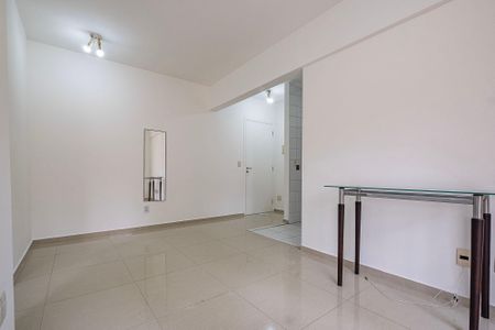 Apartamento à venda com 55m², 2 quartos e 1 vaga Apartamento à venda com 55m², 2 quartos e 1 vagaSala/Cozinha