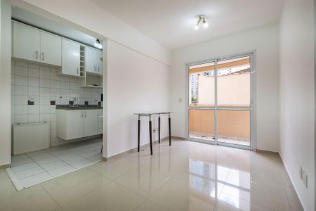 Sala/Cozinha de apartamento à venda com 2 quartos, 55m² em Pinheiros, São Paulo