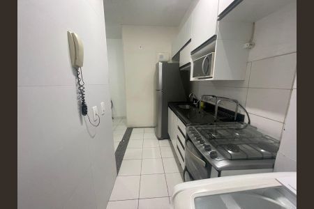 Apartamento à venda com 51m², 2 quartos e 1 vaga Apartamento à venda com 51m², 2 quartos e 1 vagaCozinha