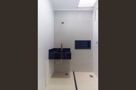 Casa à venda com 67m², 2 quartos e 2 vagas