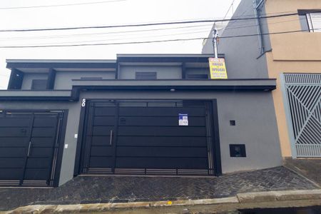 Casa à venda com 67m², 2 quartos e 2 vagas