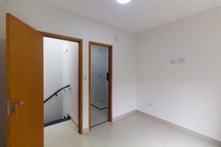 Casa à venda com 67m², 2 quartos e 2 vagas