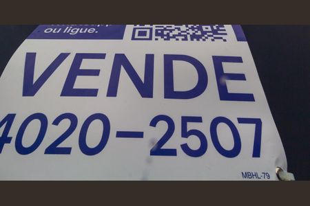 Casa à venda com 67m², 2 quartos e 2 vagas