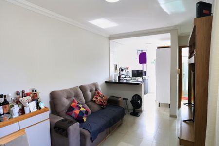 Sala de apartamento à venda com 2 quartos, 60m² em Cachoeirinha, Belo Horizonte