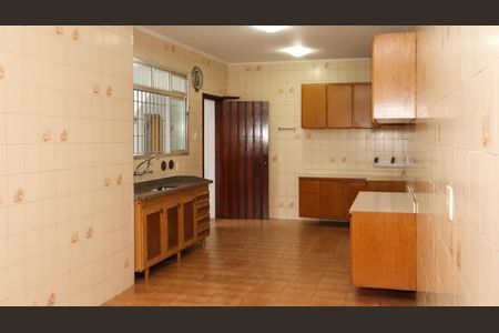 Casa para alugar com 278m², 3 quartos e 6 vagasCozinha