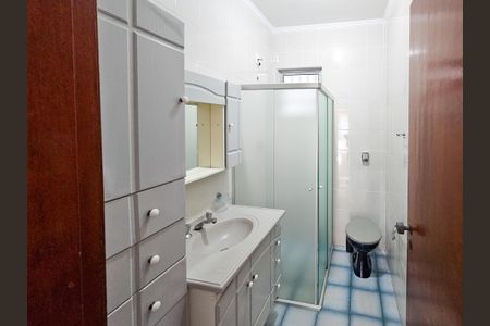 Casa para alugar com 278m², 3 quartos e 6 vagasBanheiro