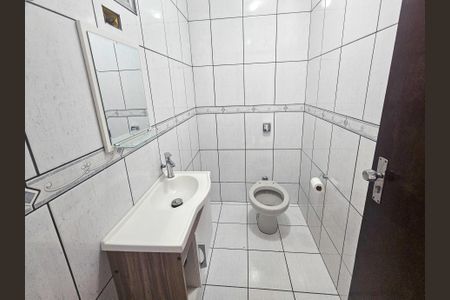 Casa para alugar com 278m², 3 quartos e 6 vagasLavabo