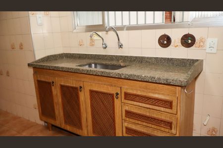 Casa para alugar com 278m², 3 quartos e 6 vagasCozinha