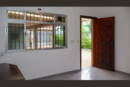 Casa para alugar com 278m², 3 quartos e 6 vagasSala