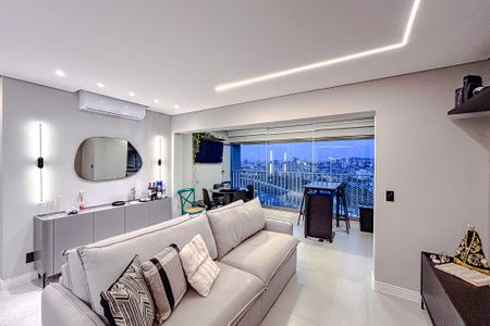 Apartamento à venda com 79m², 2 quartos e 1 vagaSala