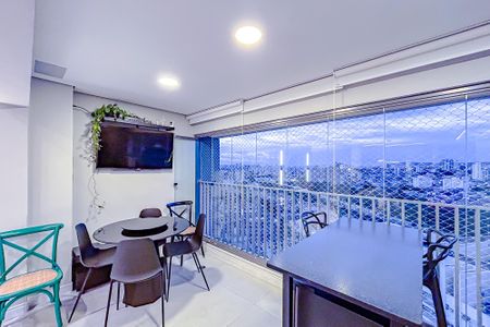 Apartamento à venda com 79m², 2 quartos e 1 vagaVaranda