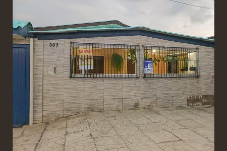 Casa à venda com 175m², 3 quartos e 3 vagasFachada/placa