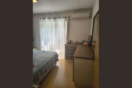 Quarto de apartamento à venda com 2 quartos, 60m² em Vila Nova, Novo Hamburgo