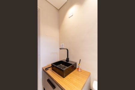 Apartamento à venda com 86m², 2 quartos e 1 vaga Apartamento à venda com 86m², 2 quartos e 1 vagaBanheiro