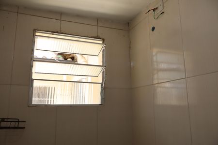 Casa para alugar com 42m², 1 quarto e sem vagaBanheiro