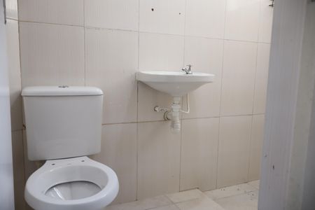 Banheiro de casa para alugar com 1 quarto, 42m² em Chácara Belenzinho, São Paulo