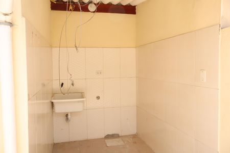 Casa para alugar com 42m², 1 quarto e sem vagaÁrea de Serviço