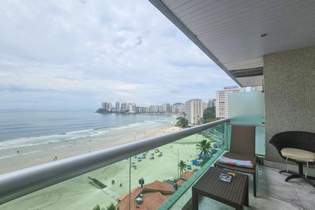 Apartamento para alugar com 173m², 3 quartos e 1 vagavaranda