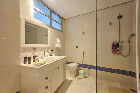 Apartamento para alugar com 173m², 3 quartos e 1 vagabanheiro 2