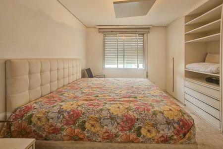 Apartamento para alugar com 173m², 3 quartos e 1 vagaSuíte