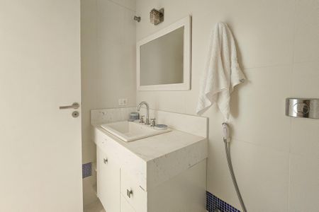 Apartamento para alugar com 173m², 3 quartos e 1 vagabanheiro 1