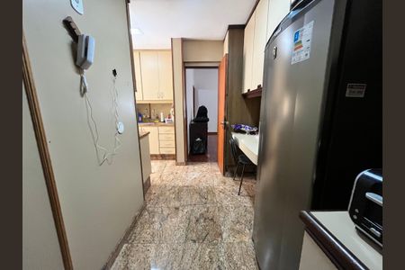 Apartamento à venda com 83m², 3 quartos e 2 vagasCozinha 