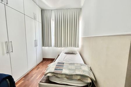 Apartamento à venda com 83m², 3 quartos e 2 vagasQuarto 2