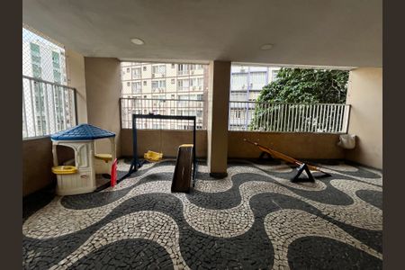 Apartamento à venda com 83m², 3 quartos e 2 vagasÁrea comum - Playground