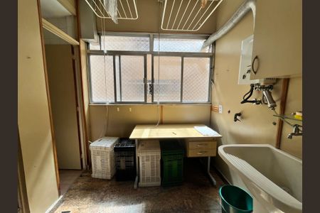 Apartamento à venda com 83m², 3 quartos e 2 vagasCozinha 