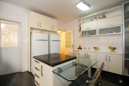 Apartamento à venda com 130m², 3 quartos e 1 vagaCozinha