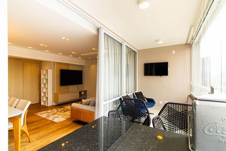 Varanda de apartamento para alugar com 3 quartos, 119m² em Barra Funda, São Paulo