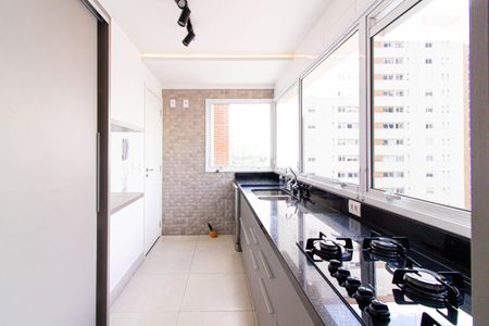 Apartamento à venda com 119m², 3 quartos e 3 vagasCozinha
